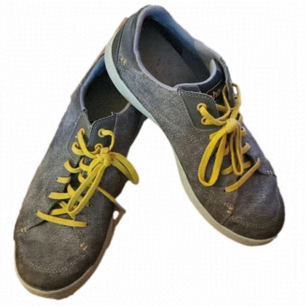 Ahnu Walking Shoe Size 8.5 Grey and Mustered Yellow